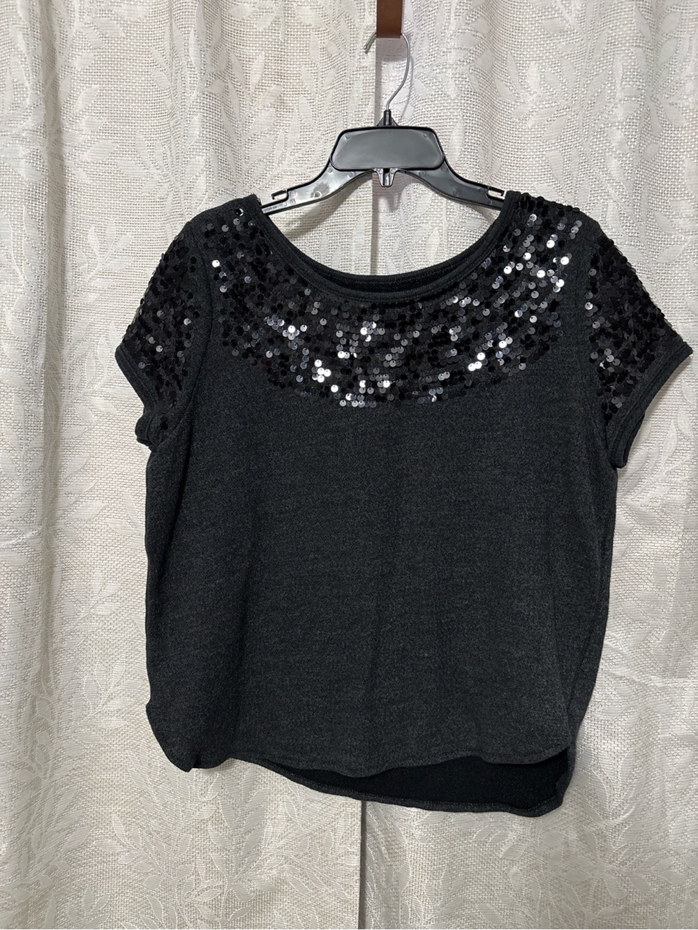 aerie Black Short Sleeve Sequin Yoke Top